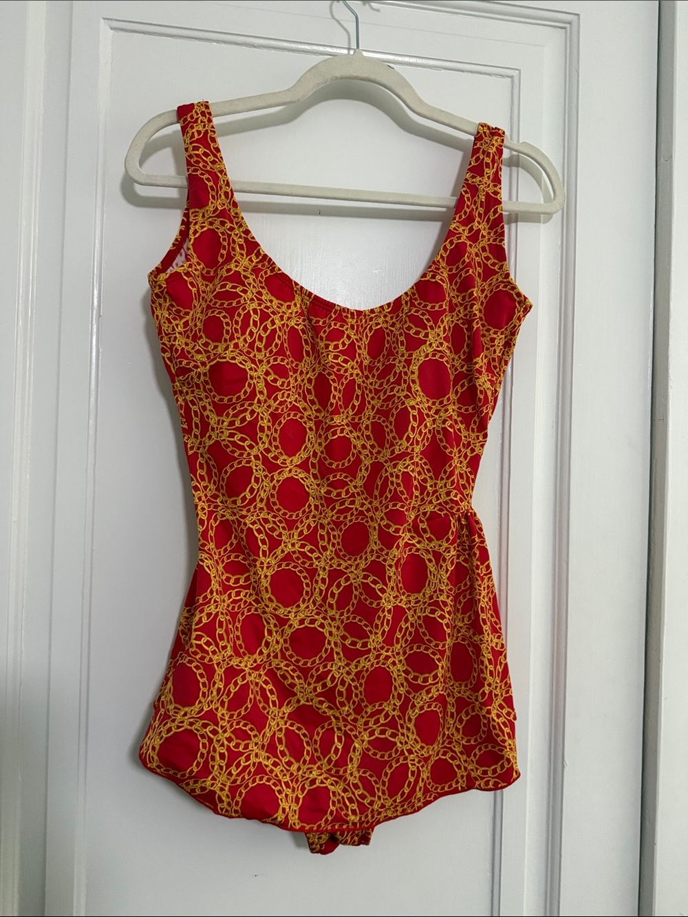 Red & Yellow Chain Pattern Tank Top - Women
